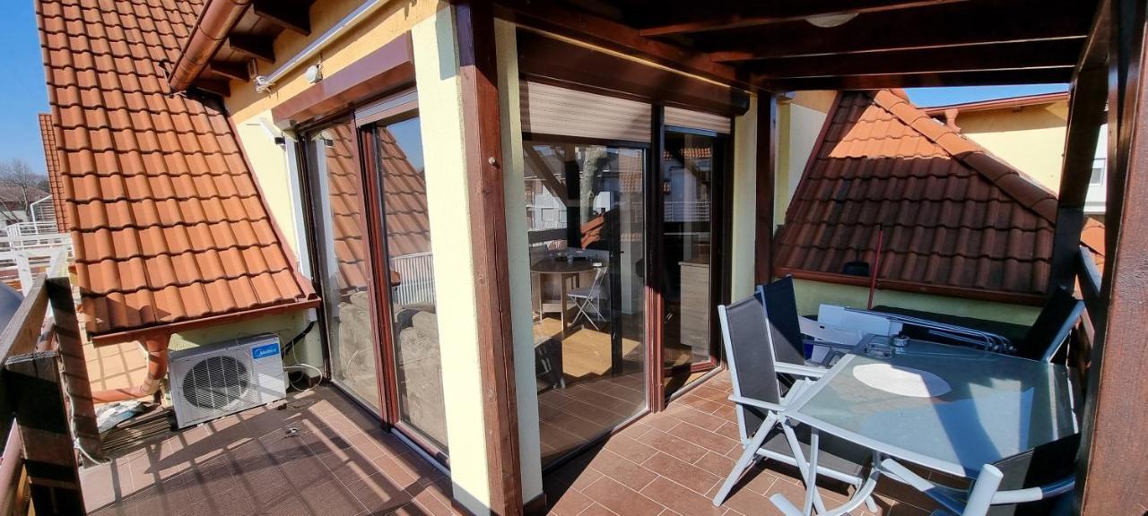 Apartman For 4 Сиофок Екстериор снимка